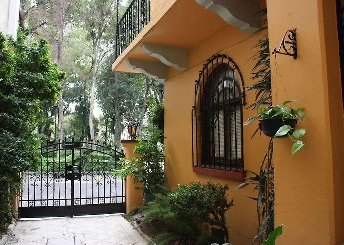 La Querencia Df Bed and breakfast 2*